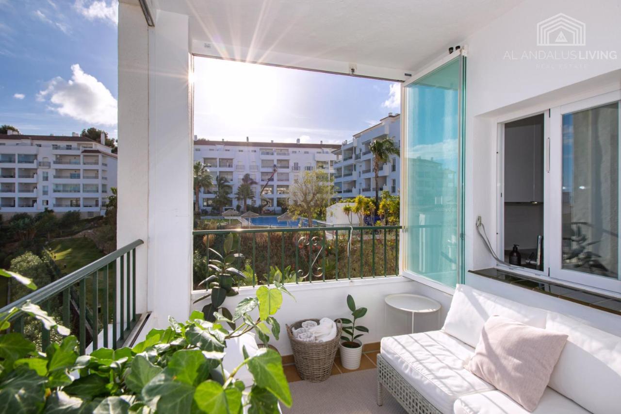 Scandinavian Style Apartment With Amazing Sea Views And South West Facing Sunny Terrace In Miraflores Walking Distance To The Beach! Μάλαγα Εξωτερικό φωτογραφία