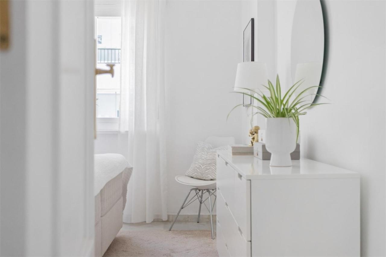 Scandinavian Style Apartment With Amazing Sea Views And South West Facing Sunny Terrace In Miraflores Walking Distance To The Beach! Μάλαγα Εξωτερικό φωτογραφία